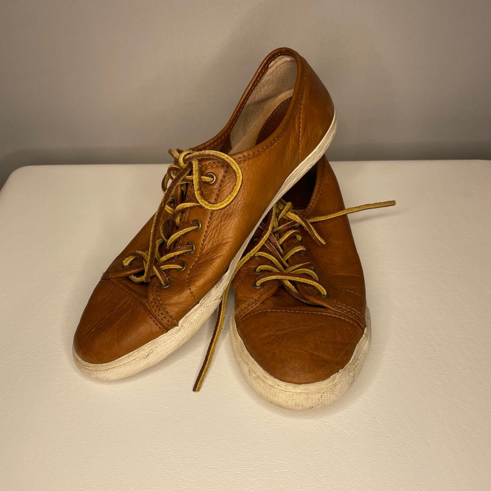 FRYE Mindy Women’s Low Tops Brown Leather Sneakers Shoes USA size 8